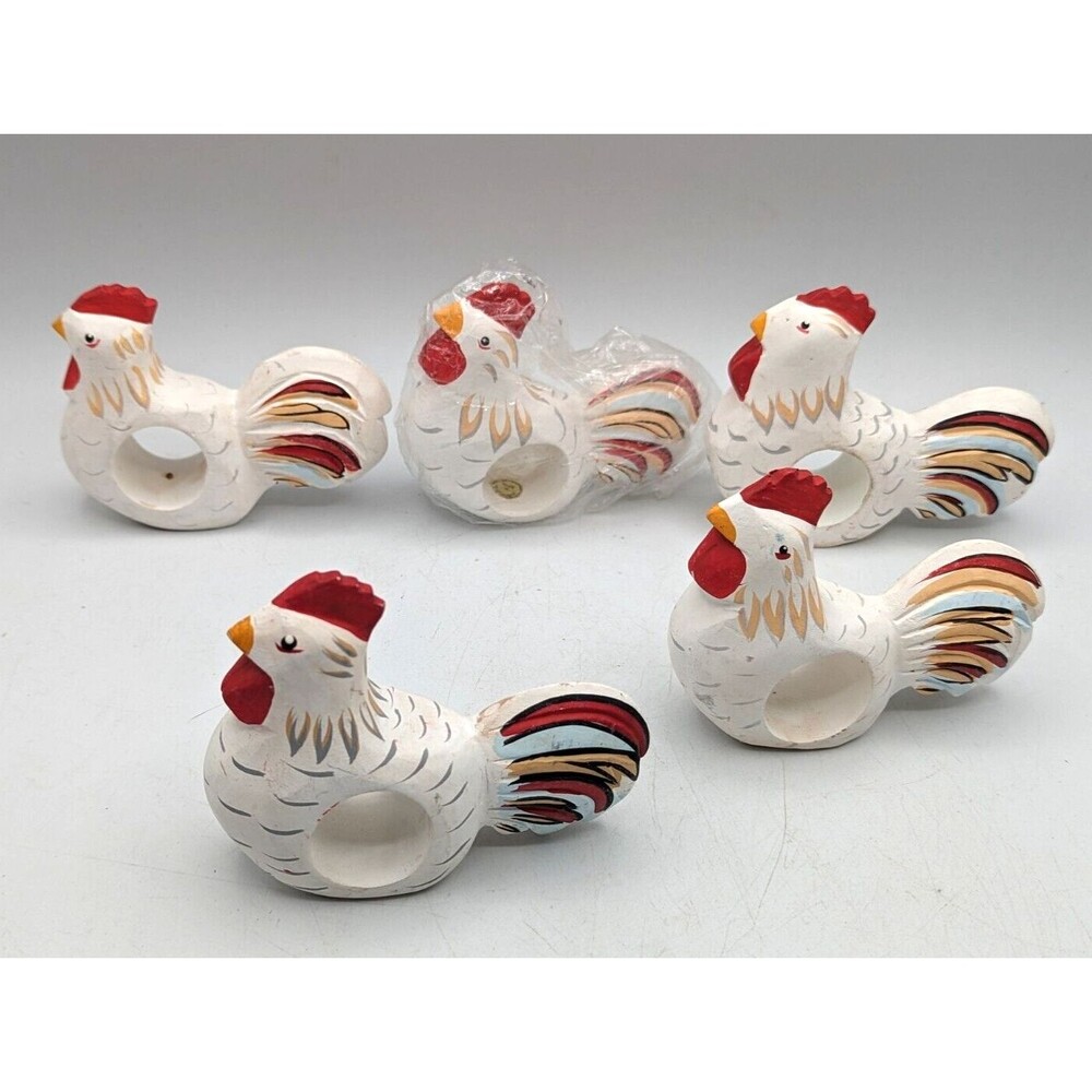 Vintage Wooden Handpainted Chicken Napkin Rings Farmhouse Decor set of 5